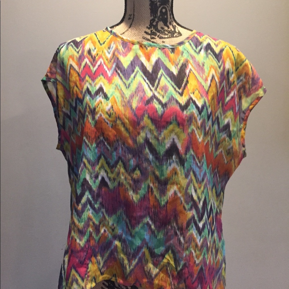 Truth size Large multiple color open back